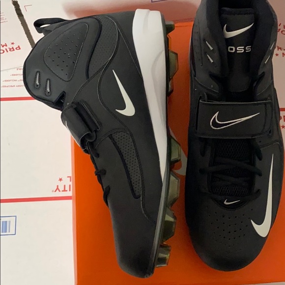 17 Nike football cleats air zoom boss shark black